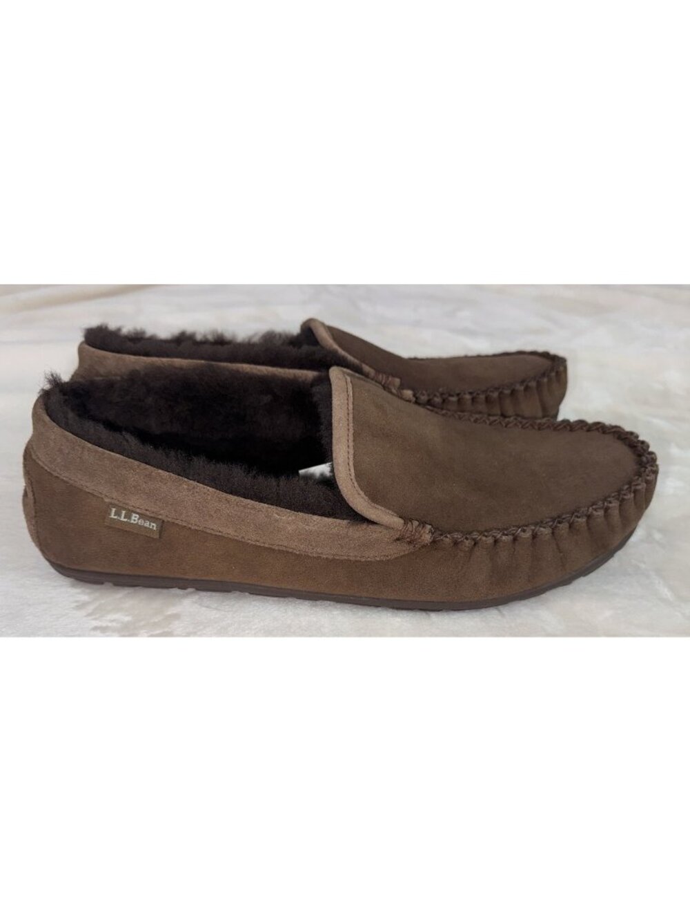 L.L.BEAN Men's Wicked Good Slippers Chocolate Brown Size 12 Lamb Fur - Picture 4 of 8